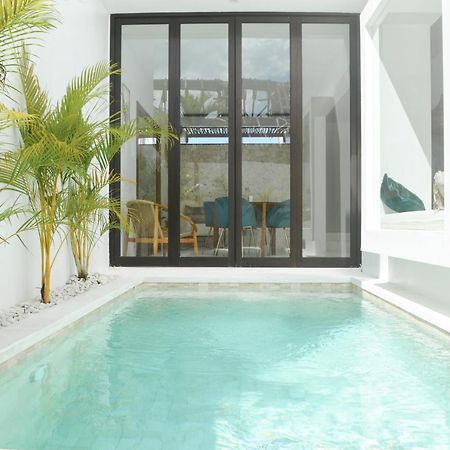 Villa Poppy Bumbak Canggu Kültér fotó