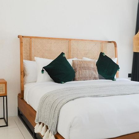 Villa Poppy Bumbak Canggu Kültér fotó