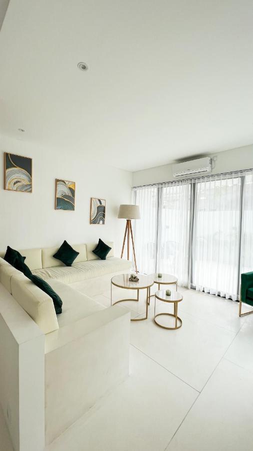 Villa Poppy Bumbak Canggu Kültér fotó